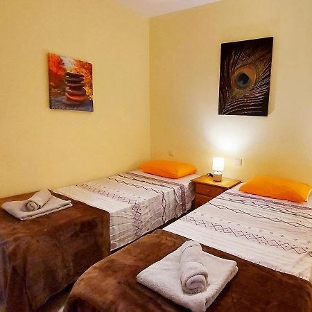 Modern And Centric Apartment With Air Conditioning - By Tenerifehints El Médano Kültér fotó