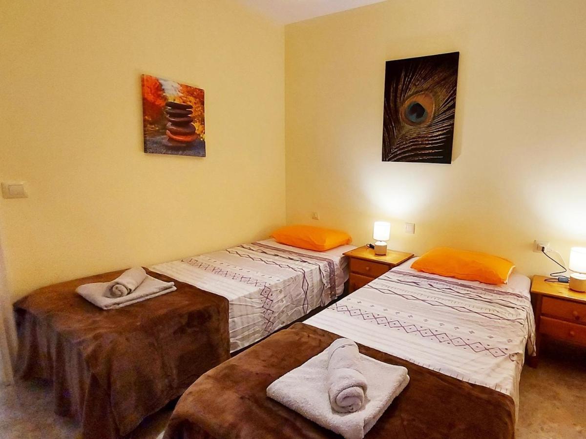 Modern And Centric Apartment With Air Conditioning - By Tenerifehints El Médano Kültér fotó